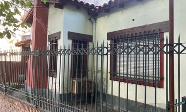 Casa en MUY BUENA UBICACION