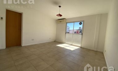 PH APTO PROFESIONAL CENTRO DE MARTINEZ EN VENTA