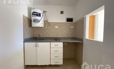 PH APTO PROFESIONAL CENTRO DE MARTINEZ EN VENTA