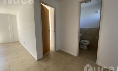 PH APTO PROFESIONAL CENTRO DE MARTINEZ EN VENTA