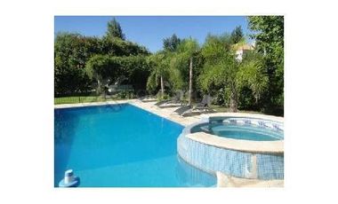 Casa en venta en Los Pilares (con renta hasta enero de 2026)