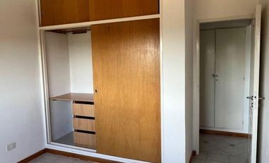 Casa en venta en Los Pilares (con renta hasta enero de 2026)