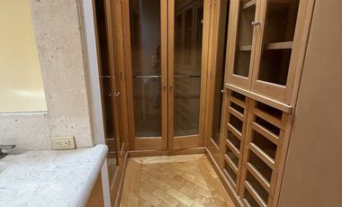 En renta amueblada en  JARDINES EN LA MONTAÑA