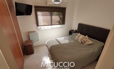 PH tipo casa en venta, Asborno 295, Escobar Centro. APTO CREDITO.
