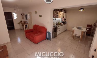 PH tipo casa en venta, Asborno 295, Escobar Centro. APTO CREDITO.