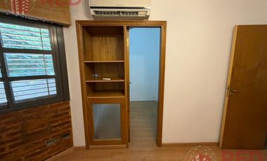 Alquila Casa Gerencial, B° Capellan - 4 Dormitorios