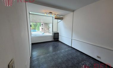 Alquila Casa Gerencial, B° Capellan - 4 Dormitorios