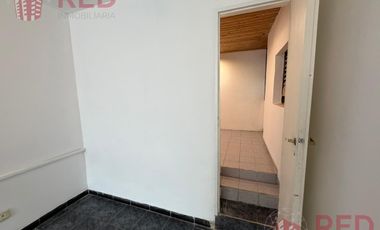 Alquila Casa Gerencial, B° Capellan - 4 Dormitorios