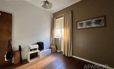 Departamento de tres dormitorios en venta