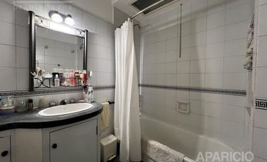 Departamento de tres dormitorios en venta