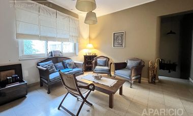 Departamento de tres dormitorios en venta