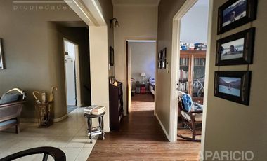Departamento de tres dormitorios en venta