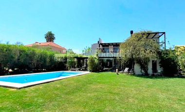 Casa - La Lomada De Pilar