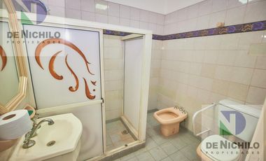 Casa en Florencio Varela uso Residencial o Comercial