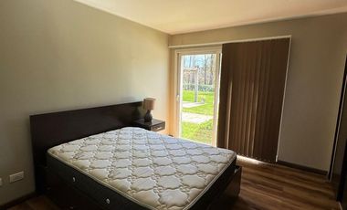 Departamento Frente a Club de Campo