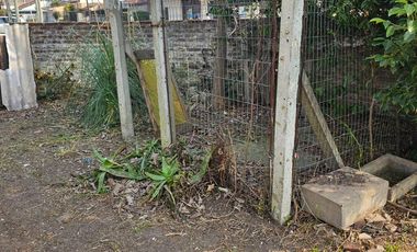 Lote con 2 casas construidas Multifamiliar Pilar Centro