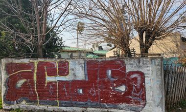 Lote con 2 casas construidas Multifamiliar Pilar Centro