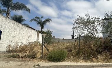 Terreno en venta en el centro de Rosarito, Hacienda Floresta del Mar