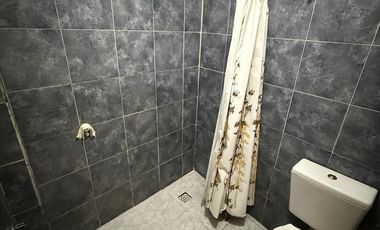 se vende hermosa propiedad en Florencio Varela Villa Vatteone calle general Hornos 958