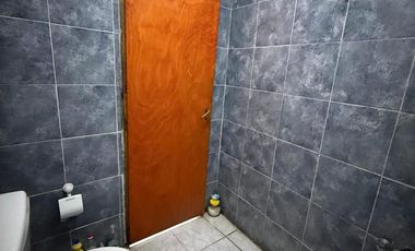 se vende hermosa propiedad en Florencio Varela Villa Vatteone calle general Hornos 958