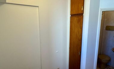 VENTA - DEPARTAMENTO CUATRO AMBIENTES EN SAN BERNARDO CON COCHERA VISTA AL MAR.-