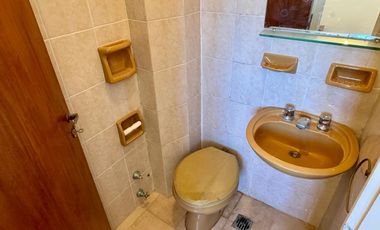 VENTA - DEPARTAMENTO CUATRO AMBIENTES EN SAN BERNARDO CON COCHERA VISTA AL MAR.-