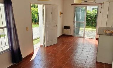 3 AMB CON COCHERA/ 2 DORM/ UBICADO EN CONDOMINIO