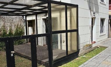 3 AMB CON COCHERA/ 2 DORM/ UBICADO EN CONDOMINIO