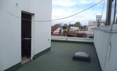 Dpto 4 AMB en Primer Piso  Gran terraza propia. APTO CRÉDITO.- Banfield Oeste