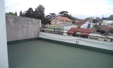 Dpto 4 AMB en Primer Piso  Gran terraza propia. APTO CRÉDITO.- Banfield Oeste