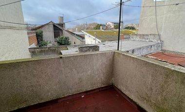 Propiedad en block en Talcahuano al 200