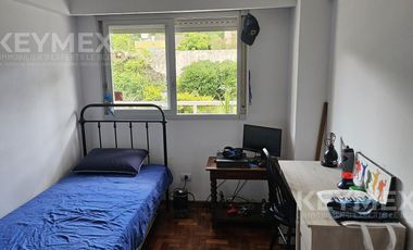 Departamento en Alquiler de 4 dormitorios y cochera cubierta