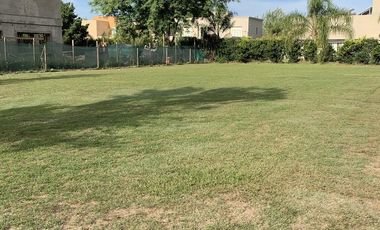 Oportunidad Terreno 806 m2 - Aguadas Barrio Cerrado - Funes | Venta