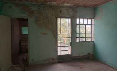 Casa en  Venta Rufino Centro a reciclar.  IDEAL INVERSOR