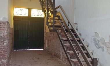 Casa en  Venta Rufino Centro a reciclar.  IDEAL INVERSOR