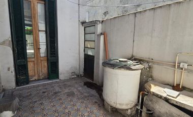 Casa de corte antiguo en Banfield