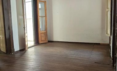 Casa de corte antiguo en Banfield