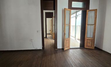 Casa de corte antiguo en Banfield