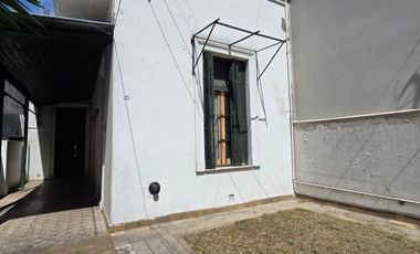 Casa de corte antiguo en Banfield