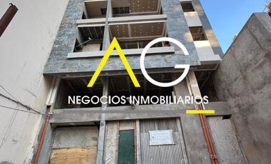 Venta Único Piso 4 Ambientes, Gdor 244, Lanús.