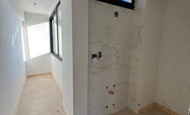 Venta Único Piso 4 Ambientes, Gdor 244, Lanús.