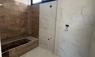 Venta Único Piso 4 Ambientes, Gdor 244, Lanús.