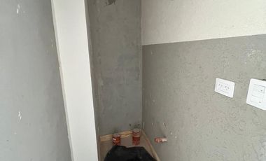 Venta Único Piso 4 Ambientes, Gdor 244, Lanús.