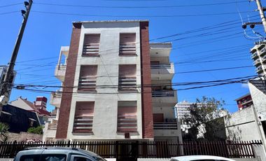 DPTO VENTA EN SAN BERNARDO - DOS AMBIENTES -  A METROS DEL CENTRO Y DEL MAR - OPORTUNIDAD