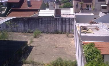 Galpón con oficinas  860 m2 en San Justo