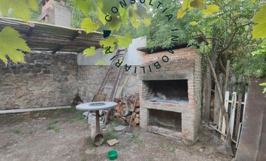 Rio Ceballos, casa remodelada . Excelente ubicación , 2 dor, patio plano, un baño nuevo.