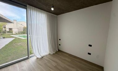 Casa en Alquiler, 5 ambientes, Haras Santa Maria, Escobar, GBA Norte