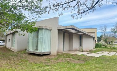 Casa en Alquiler, 5 ambientes, Haras Santa Maria, Escobar, GBA Norte