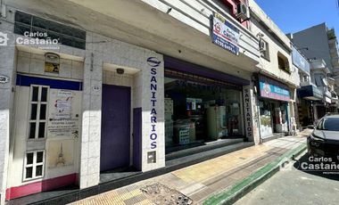 Gran Oficina/Local en PA, 7 Amb. Sobre Av. Maipú