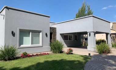 Casa en Coronel Brandsen